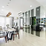 The Tresor Building - 3Br Bitexco View-Hana Apart 23 Floor